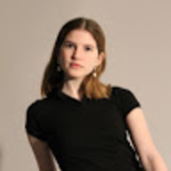 Meet your Posher, Sophie - Picture 1 of 1